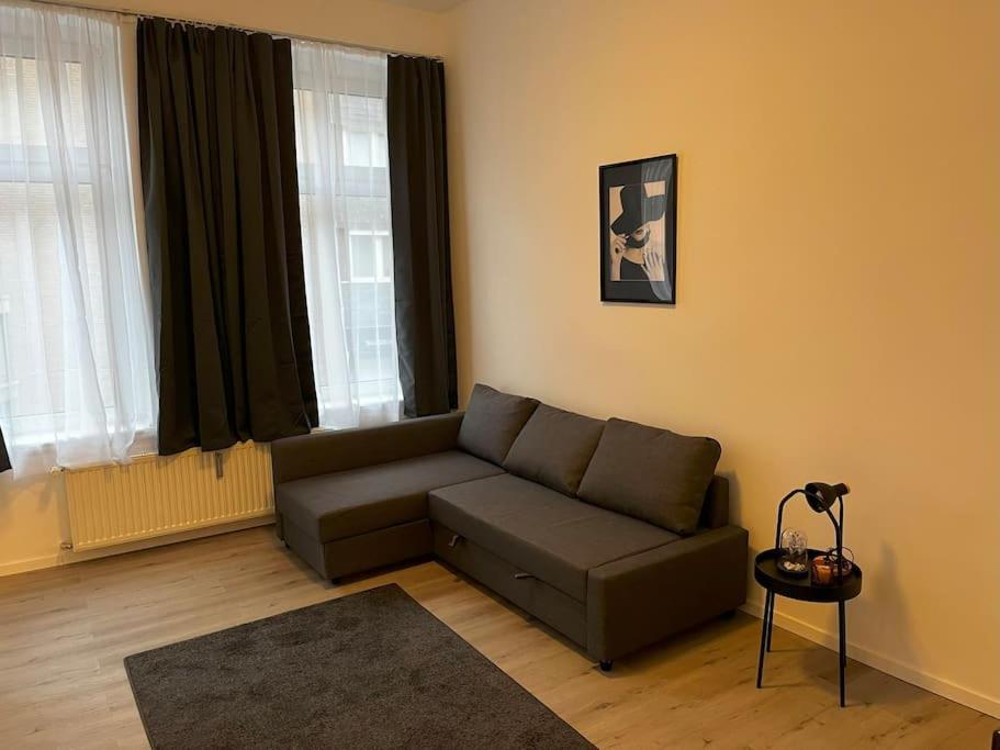 City Apartment On The Rhine, Cologne Exterior photo